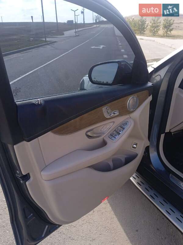 Внедорожник / Кроссовер Mercedes-Benz GLC-Class Coupe 2018 в Ровно