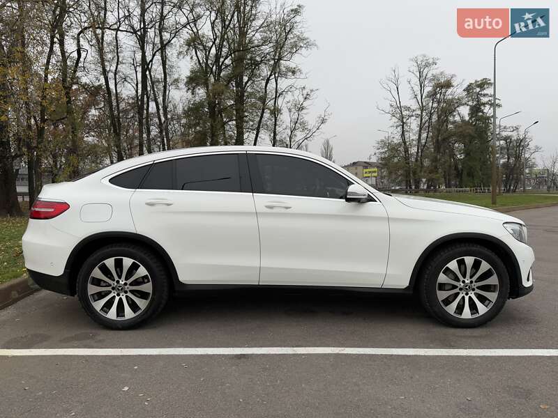 Позашляховик / Кросовер Mercedes-Benz GLC-Class Coupe 2017 в Києві