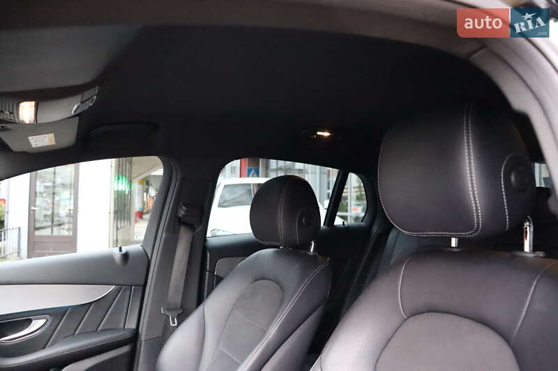 Внедорожник / Кроссовер Mercedes-Benz GLC-Class Coupe 2017 в Львове фото 20 Внедорожник / Кроссовер Mercedes-Benz GLC-Class Coupe 2017 в Львове