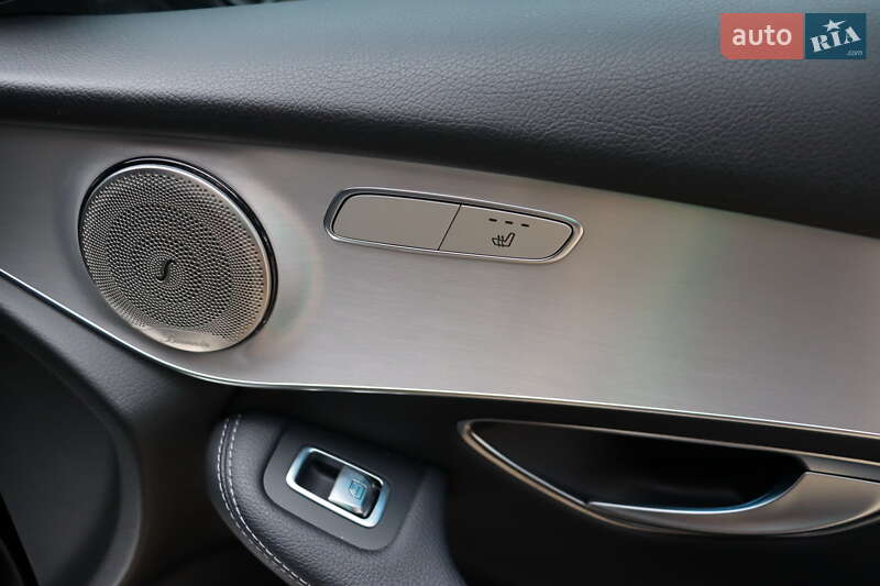 Внедорожник / Кроссовер Mercedes-Benz GLC-Class Coupe 2017 в Львове фото 51 Внедорожник / Кроссовер Mercedes-Benz GLC-Class Coupe 2017 в Львове