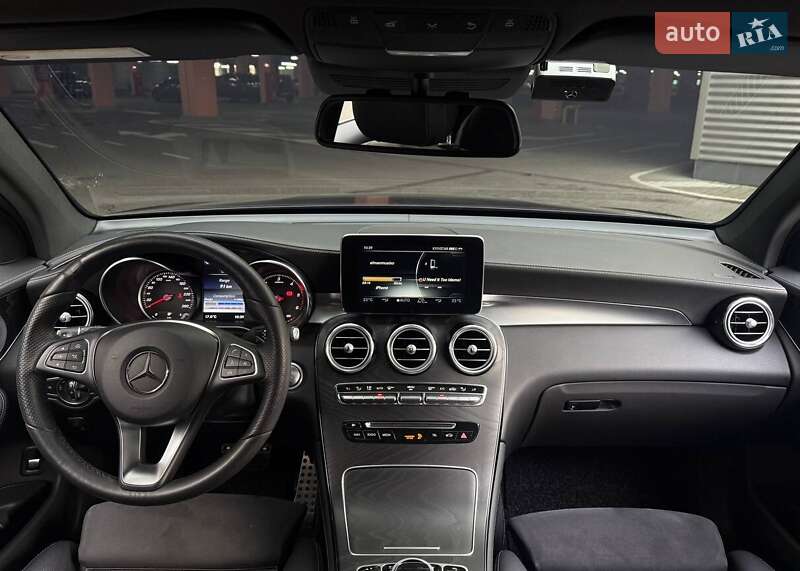 Позашляховик / Кросовер Mercedes-Benz GLC-Class Coupe 2017 в Києві фото 25 Позашляховик / Кросовер Mercedes-Benz GLC-Class Coupe 2017 в Києві