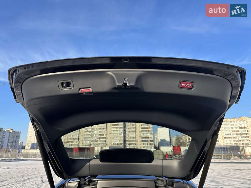 Позашляховик / Кросовер Mercedes-Benz GLC-Class Coupe 2024 в Києві фото 15 Позашляховик / Кросовер Mercedes-Benz GLC-Class Coupe 2024 в Києві