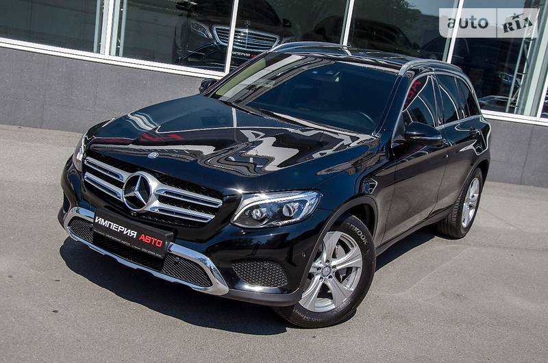 Внедорожник / Кроссовер Mercedes-Benz GLC-Class 2015 в Киеве