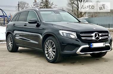 Внедорожник / Кроссовер Mercedes-Benz GLC-Class 2017 в Киеве