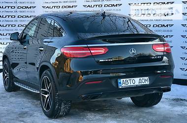 Внедорожник / Кроссовер Mercedes-Benz GLC-Class 2017 в 