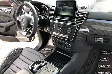 Внедорожник / Кроссовер Mercedes-Benz GLC-Class 2016 в Киеве