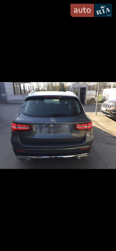 Внедорожник / Кроссовер Mercedes-Benz GLC-Class 2017 в Черновцах