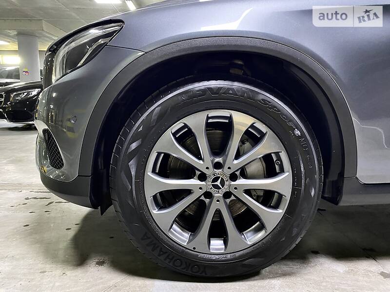 Позашляховик / Кросовер Mercedes-Benz GLC-Class 2017 в Києві