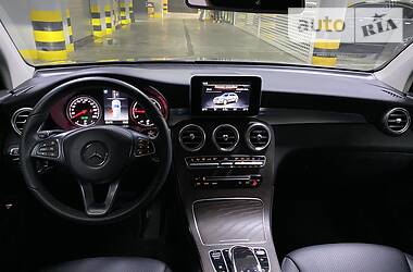 Внедорожник / Кроссовер Mercedes-Benz GLC-Class 2017 в 