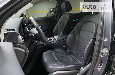 Внедорожник / Кроссовер Mercedes-Benz GLC-Class 2017 в 