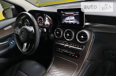 Внедорожник / Кроссовер Mercedes-Benz GLC-Class 2017 в 