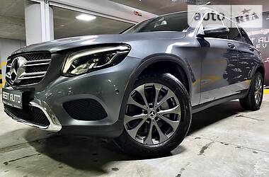 Внедорожник / Кроссовер Mercedes-Benz GLC-Class 2017 в 