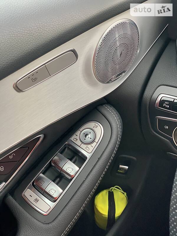 Позашляховик / Кросовер Mercedes-Benz GLC-Class 2016 в Києві