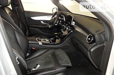 Внедорожник / Кроссовер Mercedes-Benz GLC-Class 2016 в 