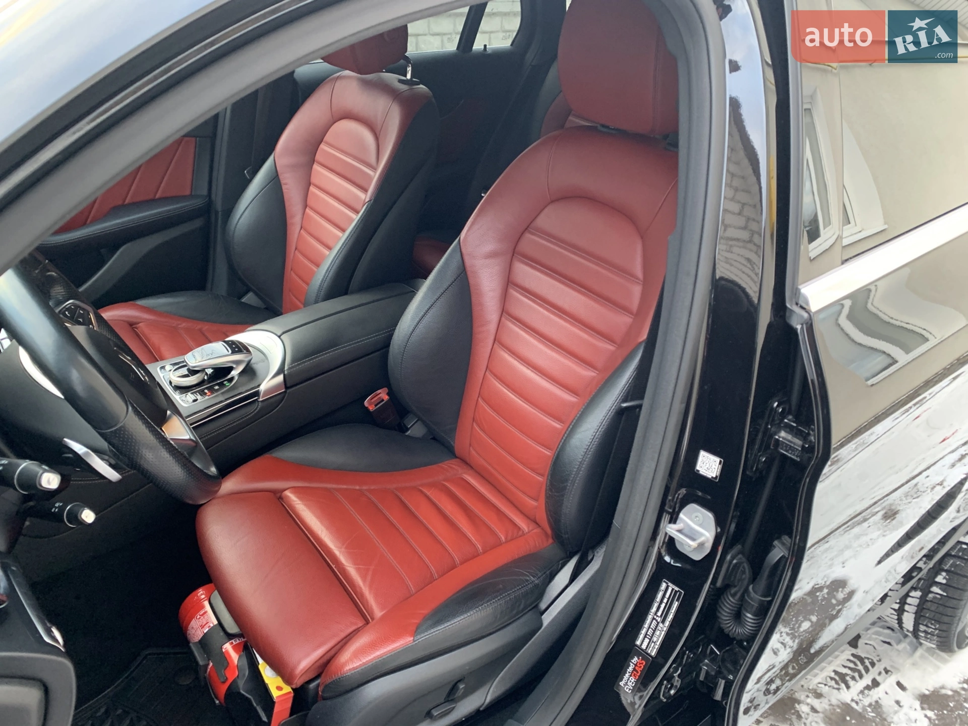 Mercedes-Benz GLC-Class 2017 VIN WDC2533051F257785 фото оголошення 15 з 101