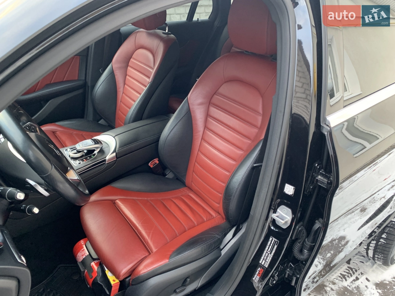 2017 Mercedes-Benz GLC - мініатюра 15