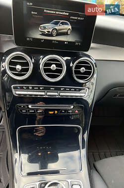 Внедорожник / Кроссовер Mercedes-Benz GLC-Class 2018 в 