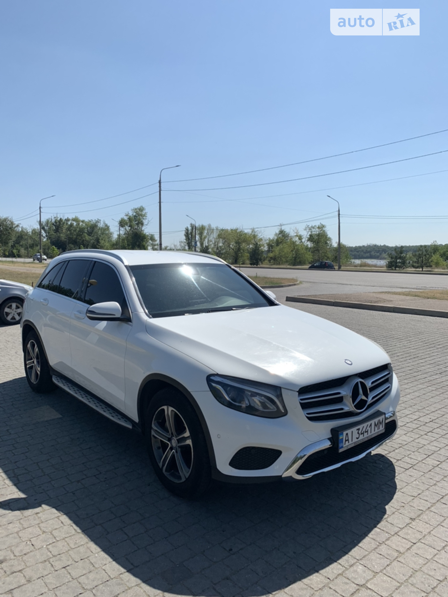 2016 Mercedes-Benz GLC - мініатюра 2