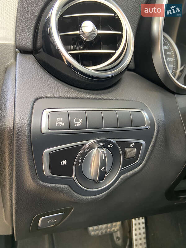 Позашляховик / Кросовер Mercedes-Benz GLC-Class 2019 в Києві