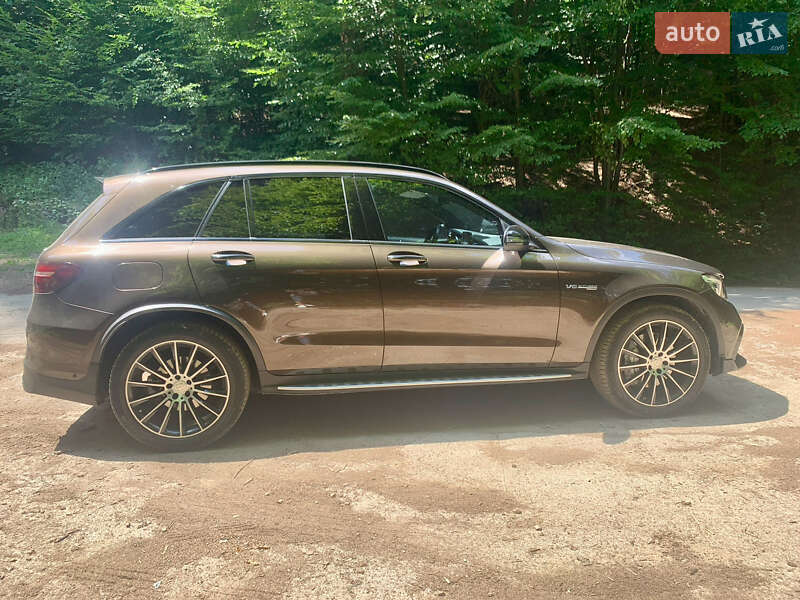 Внедорожник / Кроссовер Mercedes-Benz GLC-Class 2017 в Рахове фото 5 Внедорожник / Кроссовер Mercedes-Benz GLC-Class 2017 в Рахове