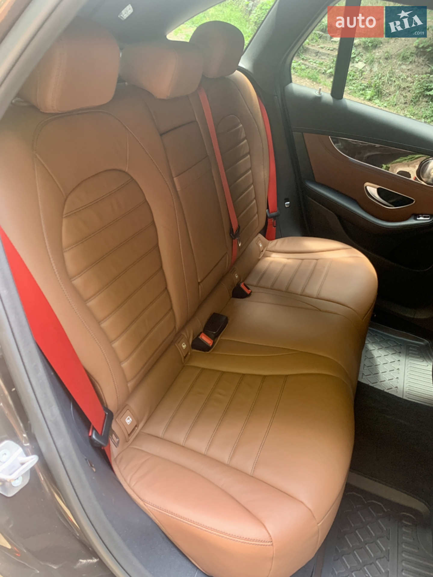 2017 Mercedes-Benz GLC - мініатюра 16