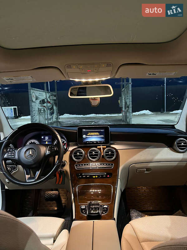 Позашляховик / Кросовер Mercedes-Benz GLC-Class 2015 в Львові