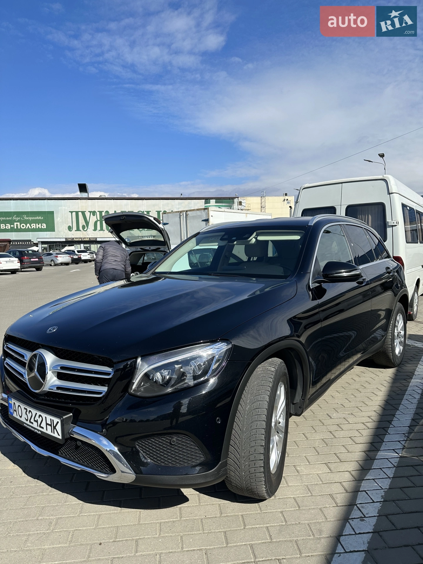 2019 Mercedes-Benz GLC - мініатюра 2