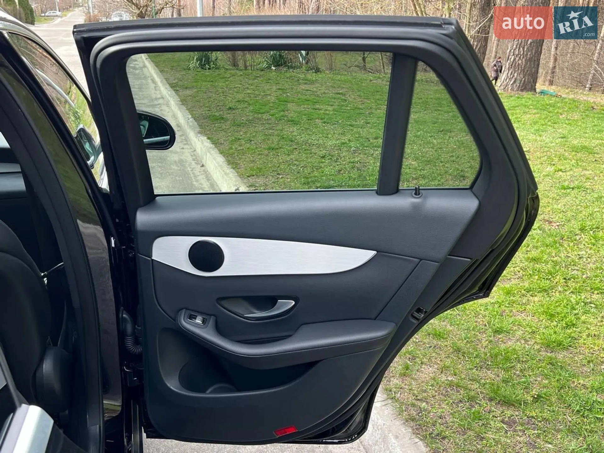 2019 Mercedes-Benz GLC - мініатюра 12