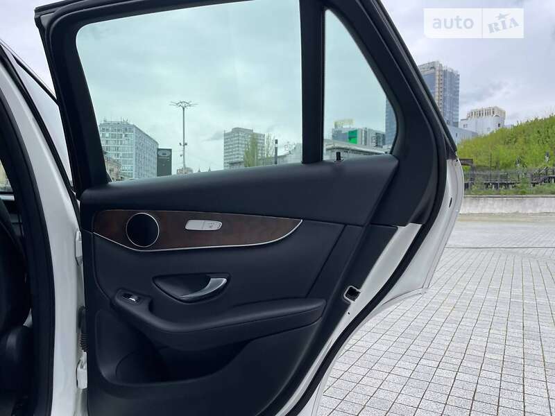 Позашляховик / Кросовер Mercedes-Benz GLC-Class 2019 в Києві