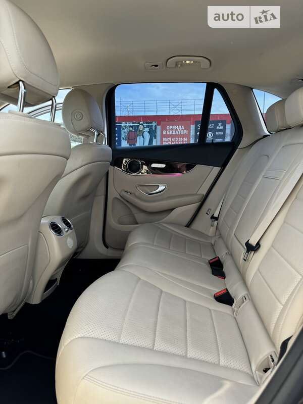 Внедорожник / Кроссовер Mercedes-Benz GLC-Class 2017 в Ровно