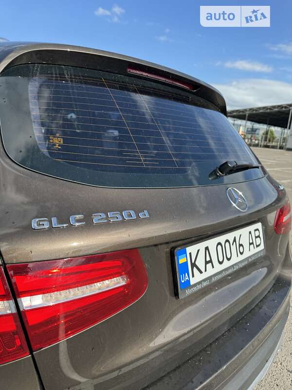 Внедорожник / Кроссовер Mercedes-Benz GLC-Class 2017 в Ровно