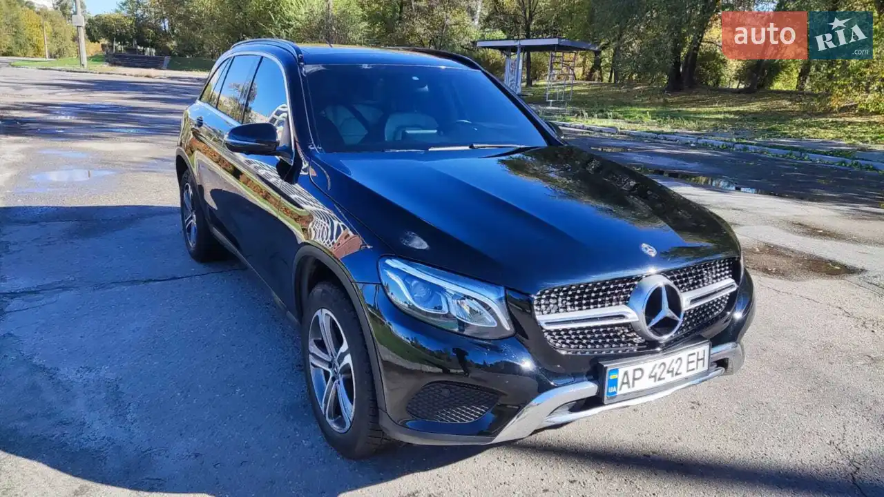 2018 Mercedes-Benz GLC - мініатюра 39