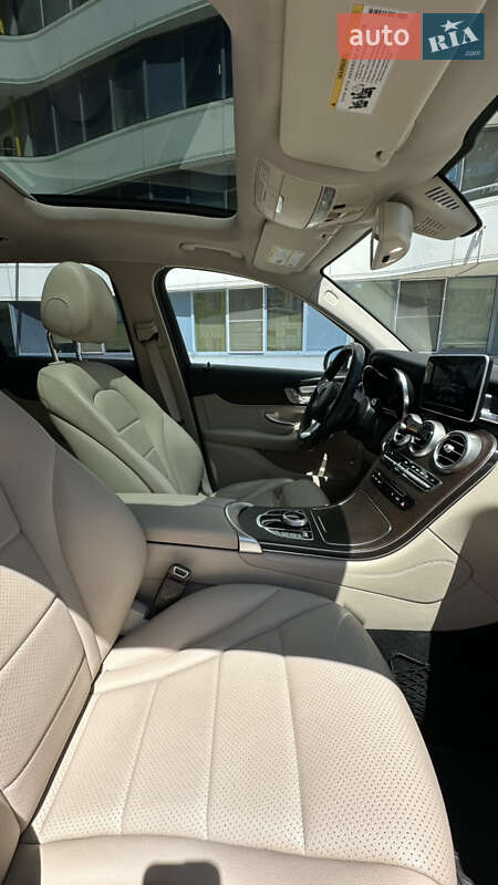 Внедорожник / Кроссовер Mercedes-Benz GLC-Class 2017 в Одессе