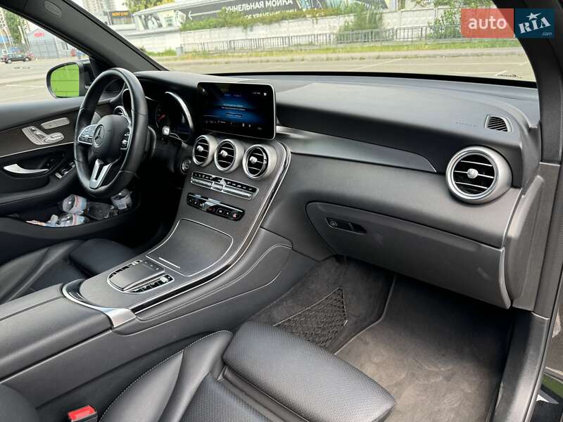 Внедорожник / Кроссовер Mercedes-Benz GLC-Class 2019 в Киеве фото 40 Внедорожник / Кроссовер Mercedes-Benz GLC-Class 2019 в Киеве
