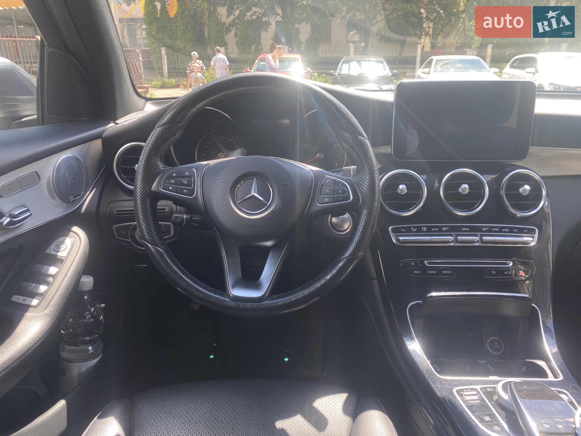 2016 Mercedes-Benz GLC - мініатюра 18