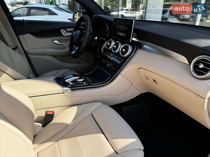 Внедорожник / Кроссовер Mercedes-Benz GLC-Class 2017 в Одессе