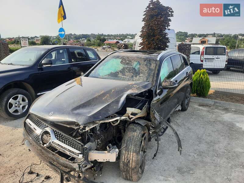 Позашляховик / Кросовер Mercedes-Benz GLC-Class 2019 в Чернівцях