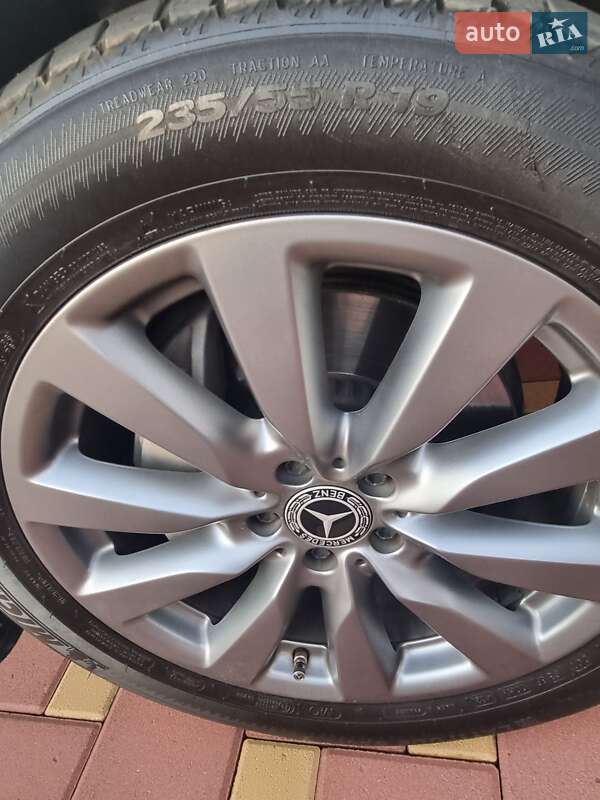 Внедорожник / Кроссовер Mercedes-Benz GLC-Class 2015 в Иршаве фото 5 Внедорожник / Кроссовер Mercedes-Benz GLC-Class 2015 в Иршаве