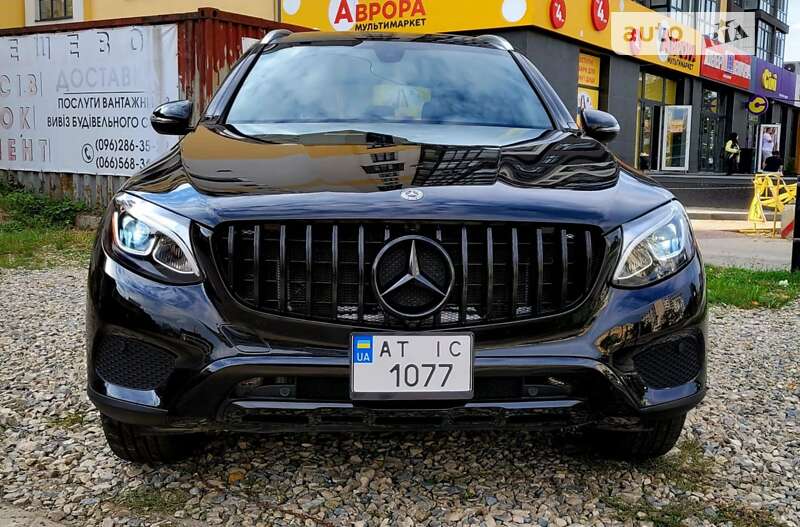 Внедорожник / Кроссовер Mercedes-Benz GLC-Class 2019 в Ивано-Франковске