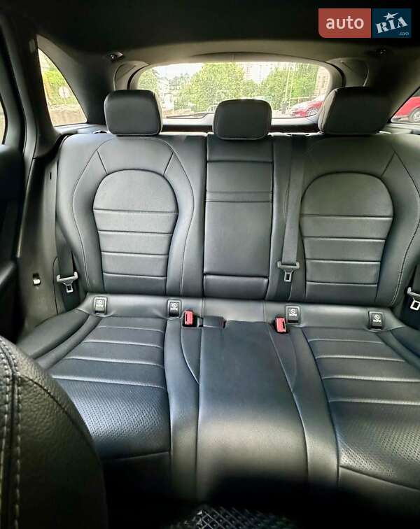 Внедорожник / Кроссовер Mercedes-Benz GLC-Class 2018 в Киеве фото 7 Внедорожник / Кроссовер Mercedes-Benz GLC-Class 2018 в Киеве