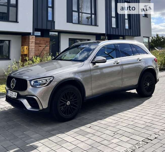 Внедорожник / Кроссовер Mercedes-Benz GLC-Class 2019 в Хмельницком