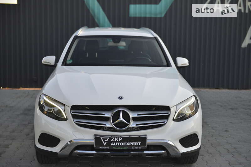 Внедорожник / Кроссовер Mercedes-Benz GLC-Class 2017 в Мукачево фото 3 Внедорожник / Кроссовер Mercedes-Benz GLC-Class 2017 в Мукачево
