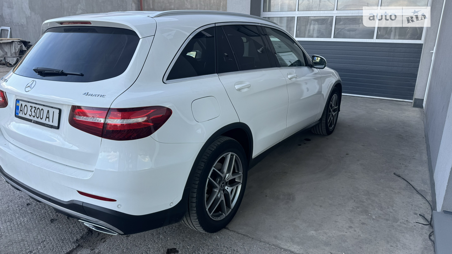 2017 Mercedes-Benz GLC - мініатюра 30
