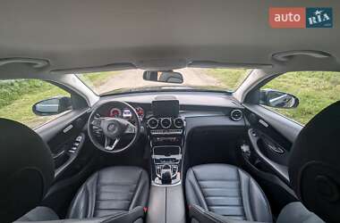 Внедорожник / Кроссовер Mercedes-Benz GLC-Class 2017 в 