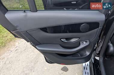 Внедорожник / Кроссовер Mercedes-Benz GLC-Class 2017 в 