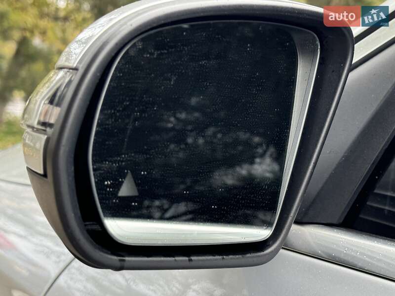 Внедорожник / Кроссовер Mercedes-Benz GLC-Class 2019 в Одессе