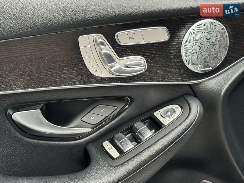 Внедорожник / Кроссовер Mercedes-Benz GLC-Class 2019 в Одессе