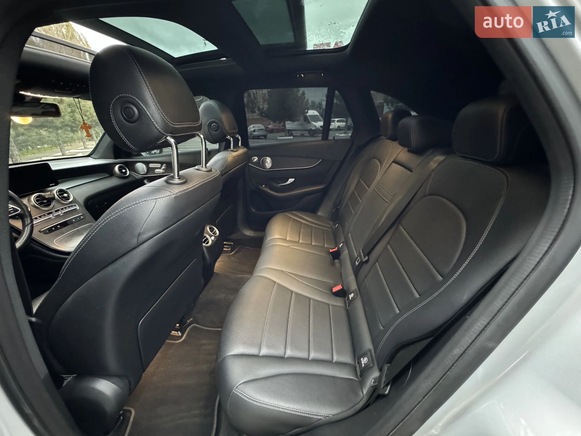 2019 Mercedes-Benz GLC - мініатюра 25