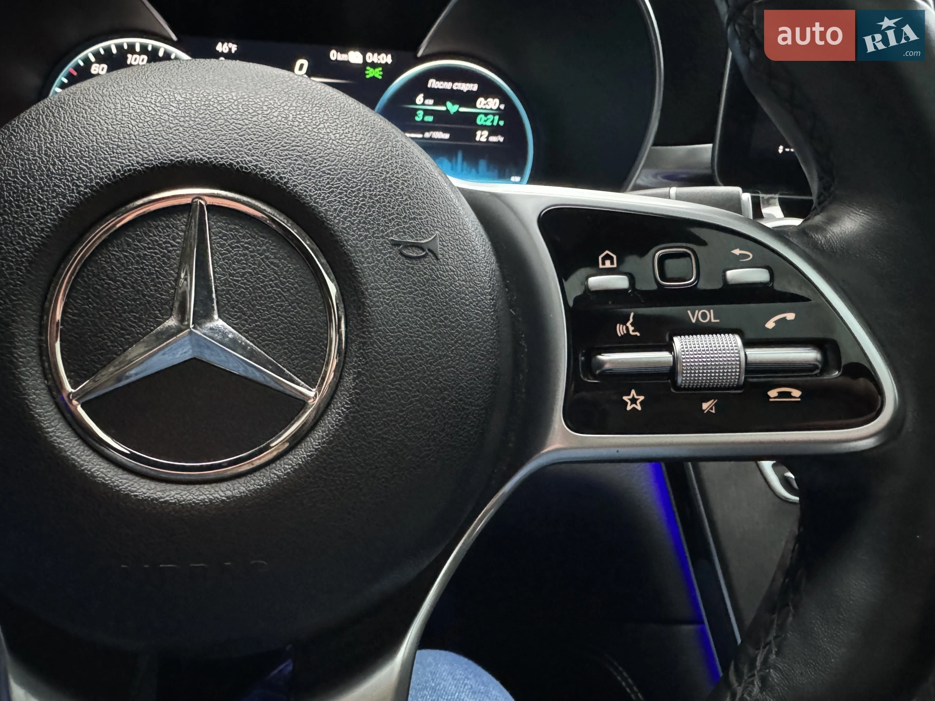 2019 Mercedes-Benz GLC - мініатюра 30
