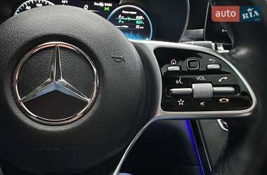 Позашляховик / Кросовер Mercedes-Benz GLC-Class 2019 в 